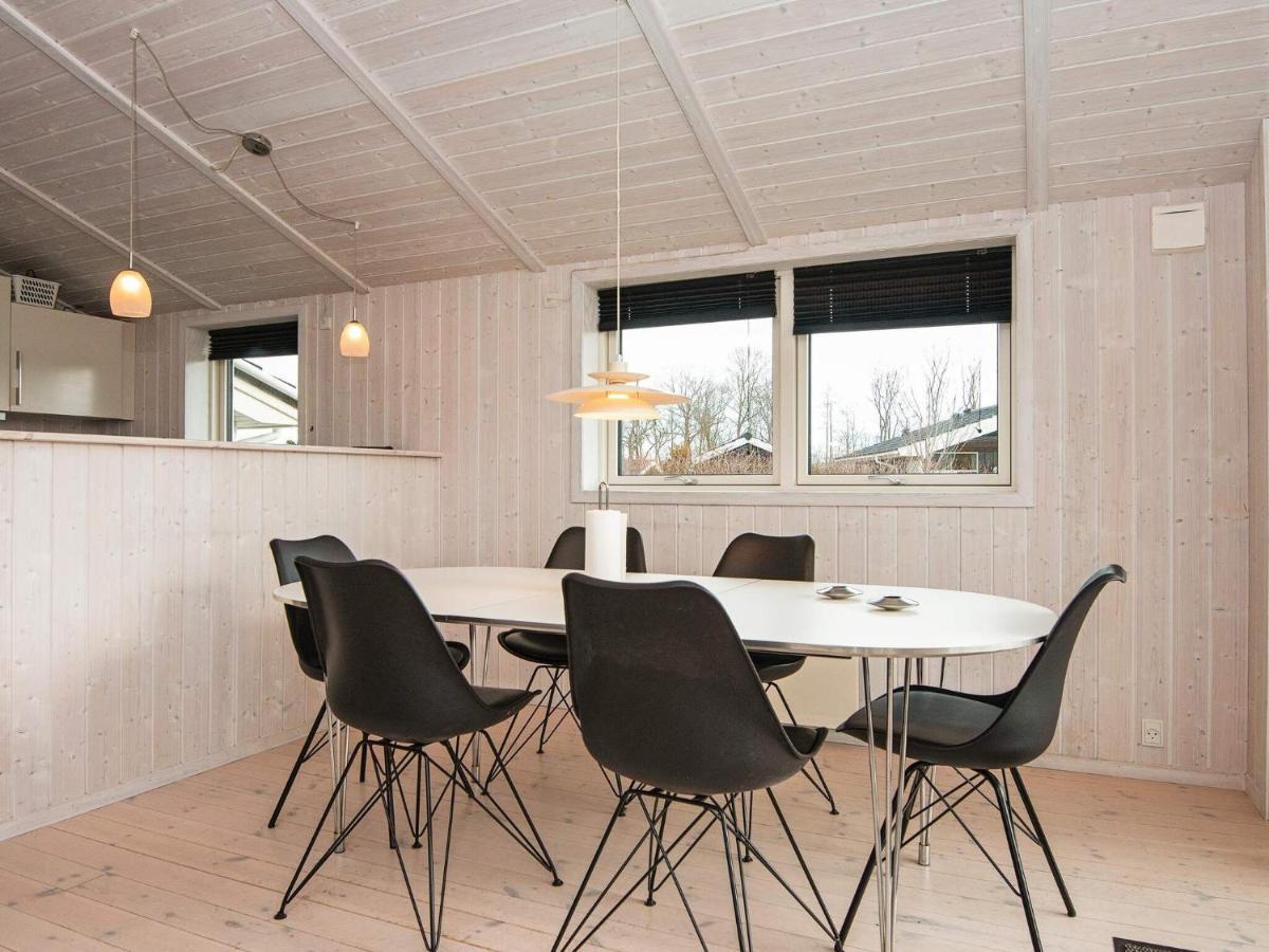 Three-Bedroom Holiday Home In Juelsminde 18 Sonderby  Exteriér fotografie
