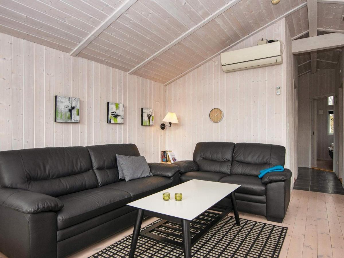 Three-Bedroom Holiday Home In Juelsminde 18 Sonderby  Exteriér fotografie