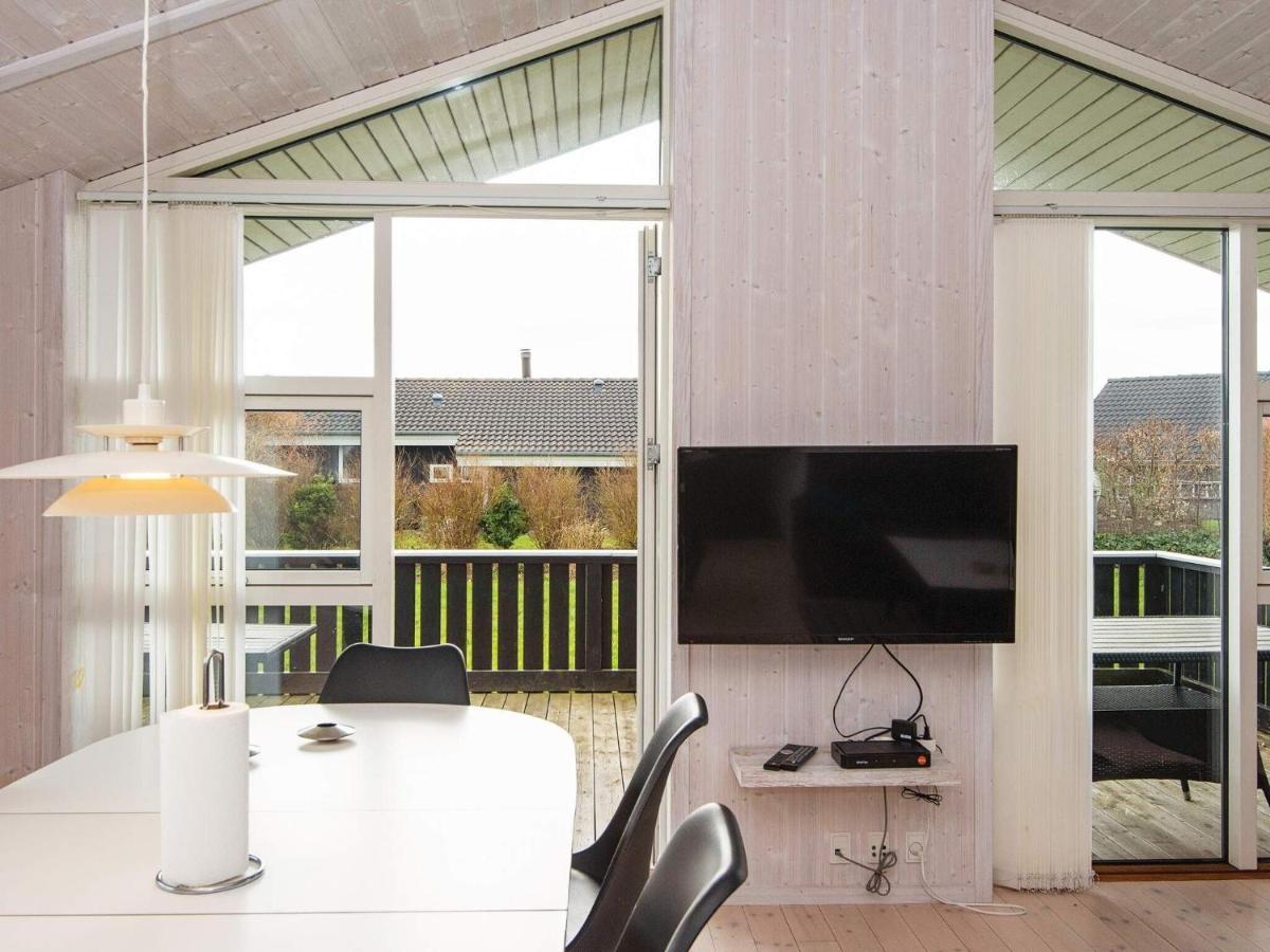 Three-Bedroom Holiday Home In Juelsminde 18 Sonderby  Exteriér fotografie