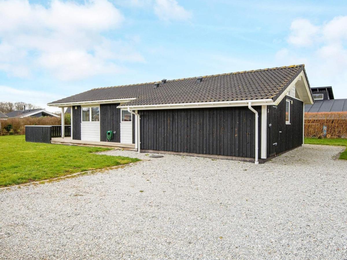 Three-Bedroom Holiday Home In Juelsminde 18 Sonderby  Exteriér fotografie