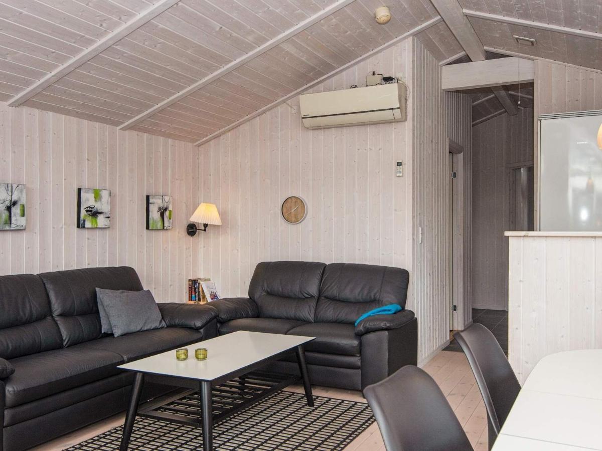 Three-Bedroom Holiday Home In Juelsminde 18 Sonderby  Exteriér fotografie
